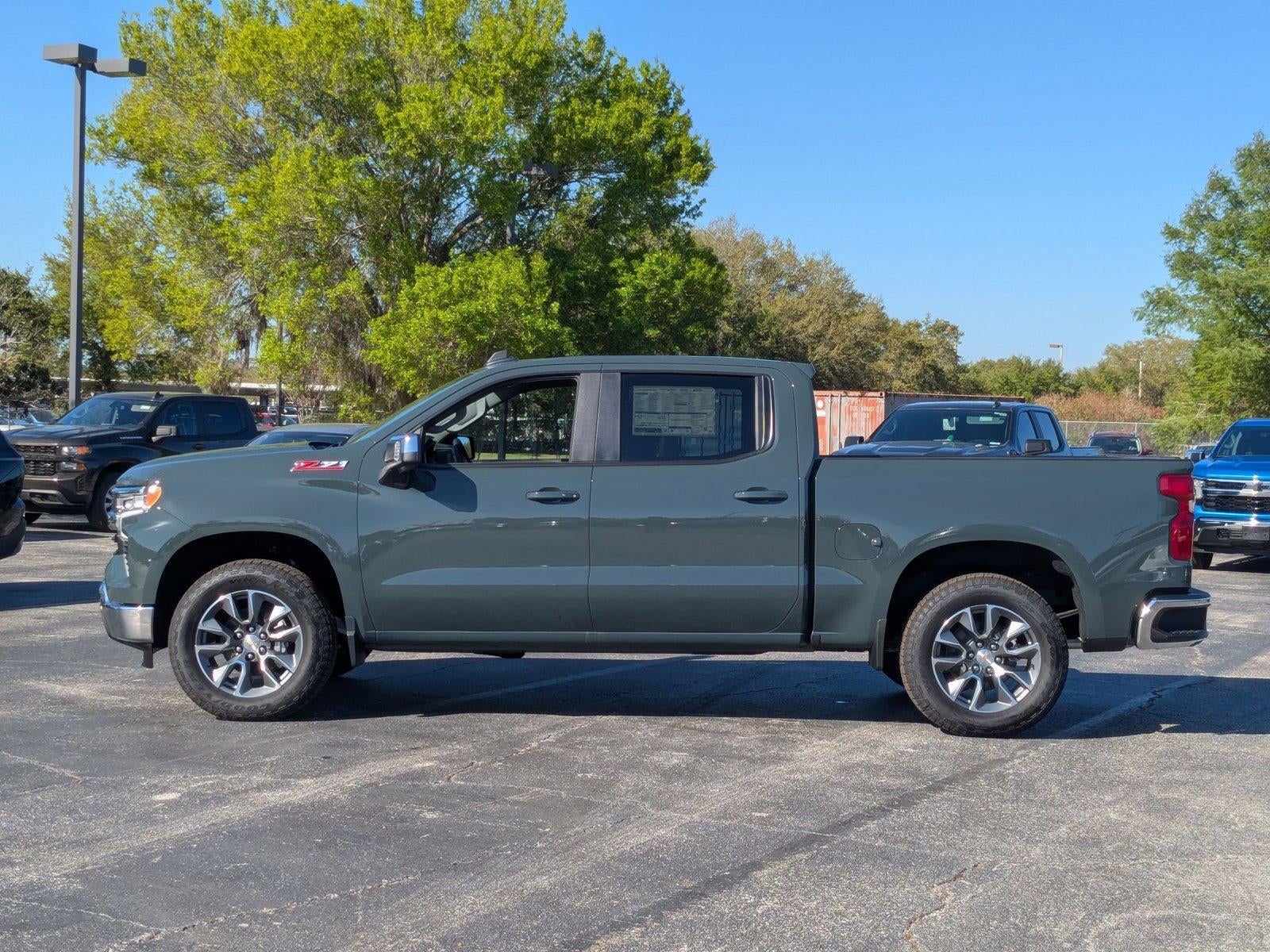2026 Chevrolet Silverado 1500 LT