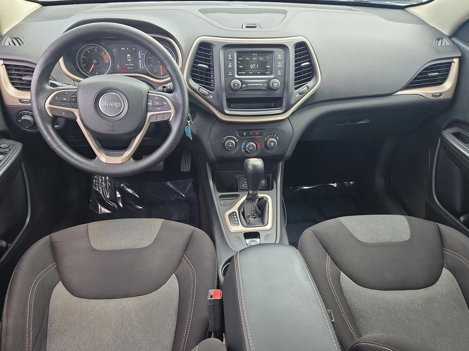 2017 Jeep Cherokee Sport