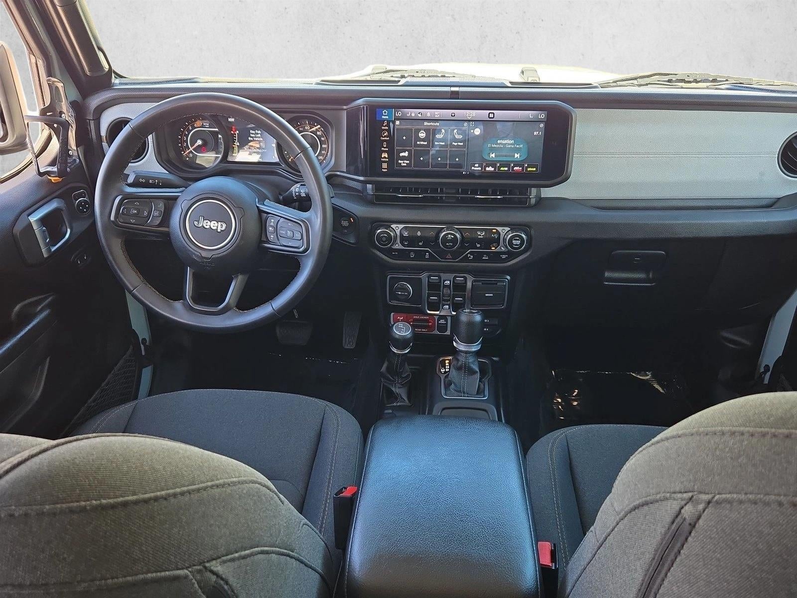 2024 Jeep Wrangler 4-Door Willys - Photo 17