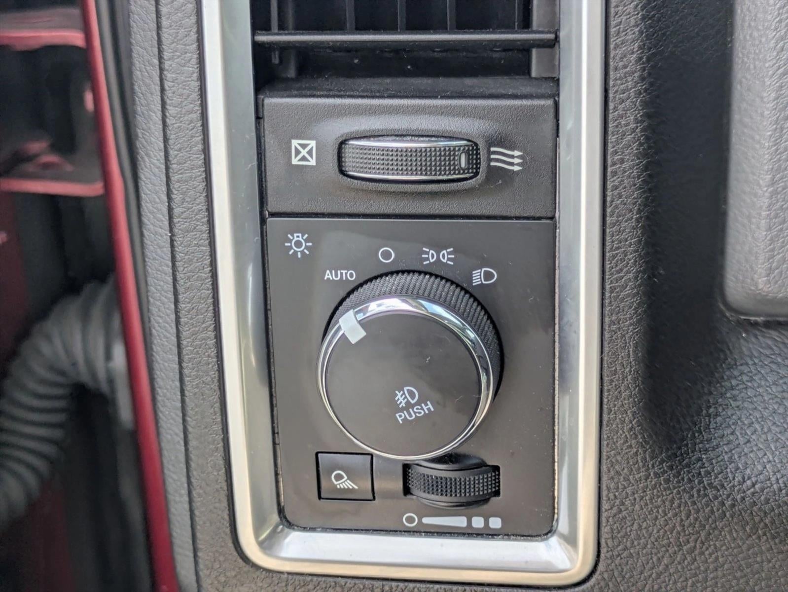 2019 RAM 1500 Classic Big Horn Crew Cab 4x2 6'4" Box