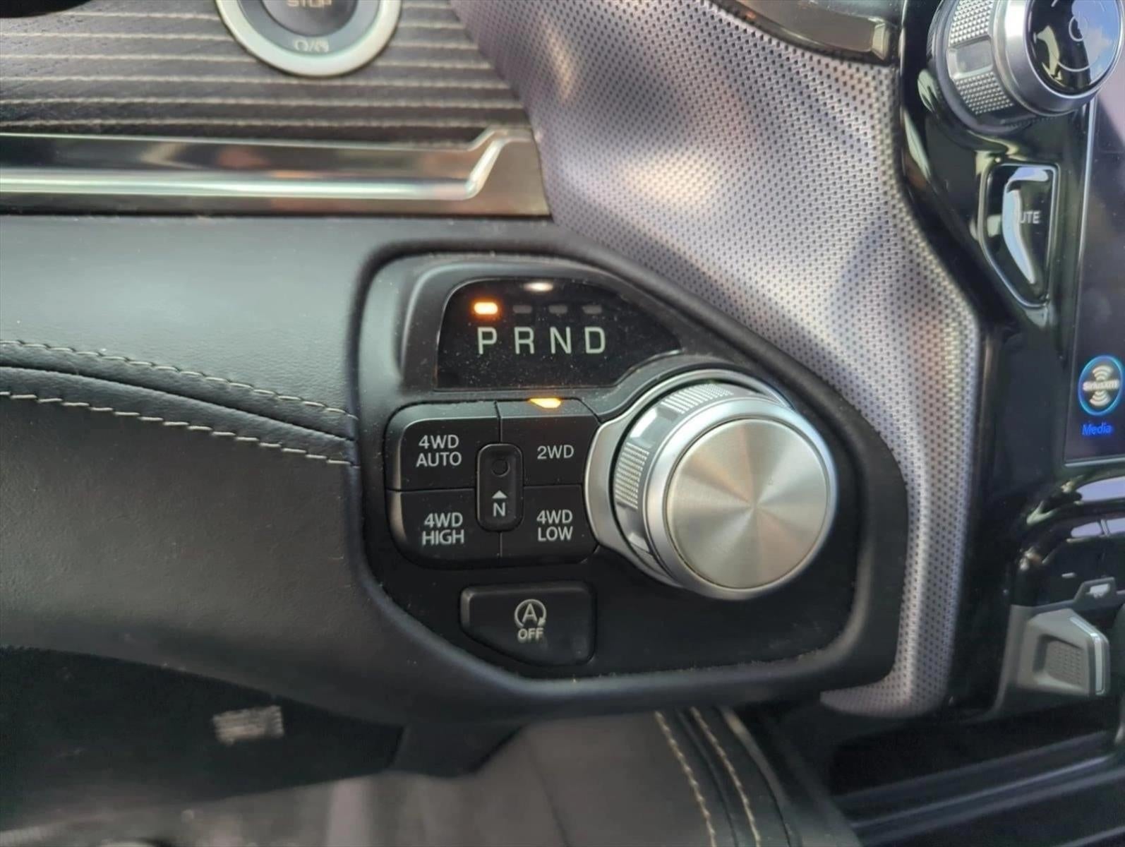 2020 RAM 1500 Limited Crew Cab 4x4 6'4" Box
