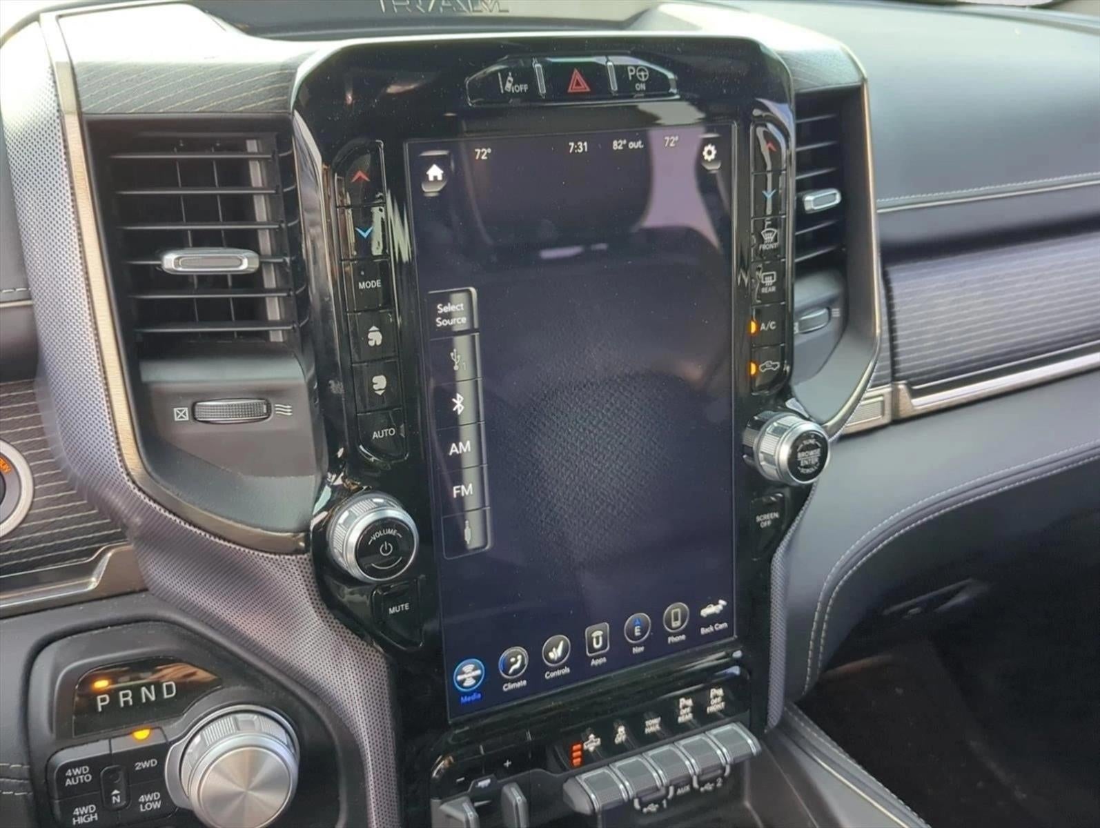 2020 RAM 1500 Limited Crew Cab 4x4 6'4" Box