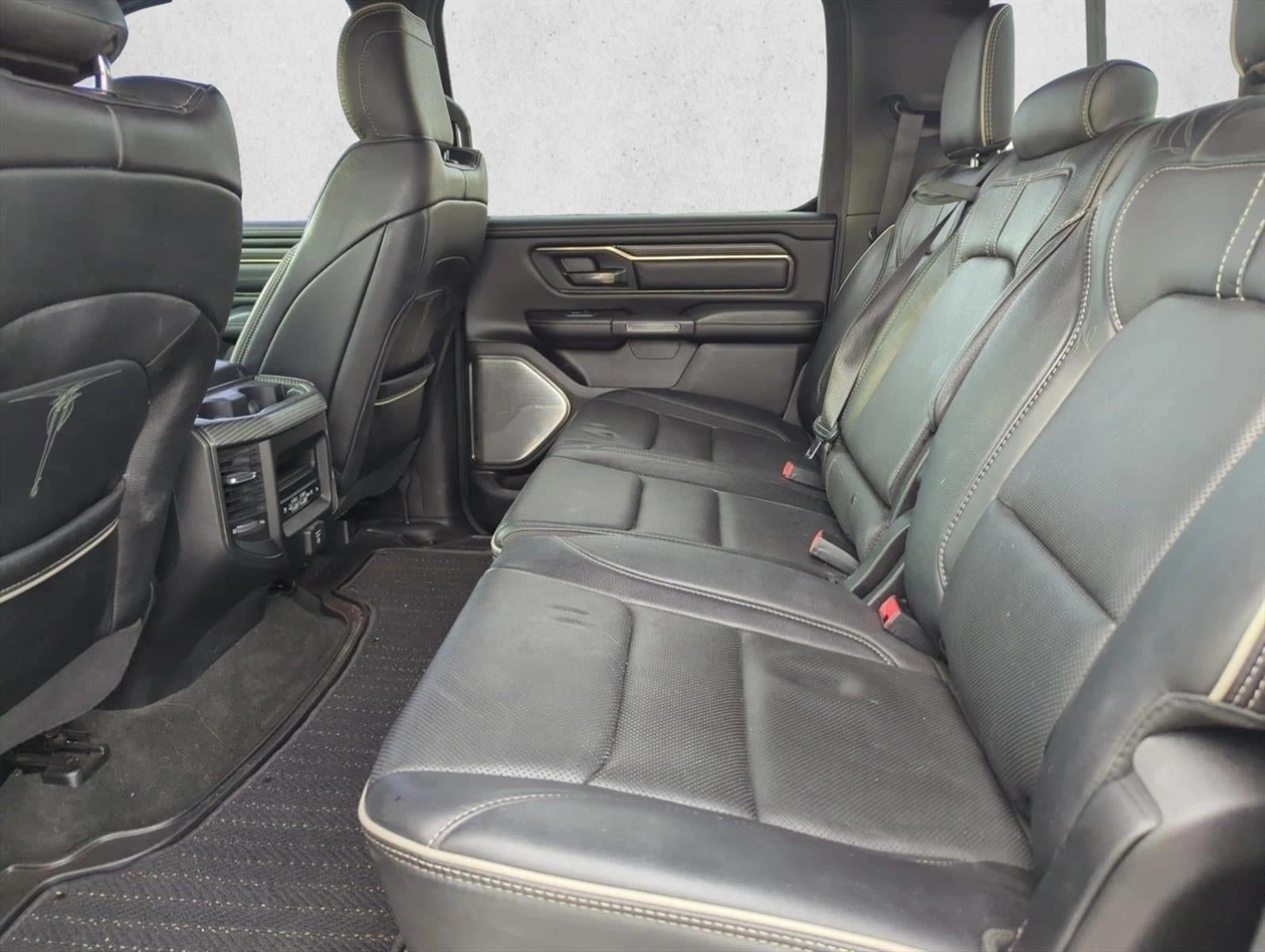 2020 RAM 1500 Limited Crew Cab 4x4 6'4" Box