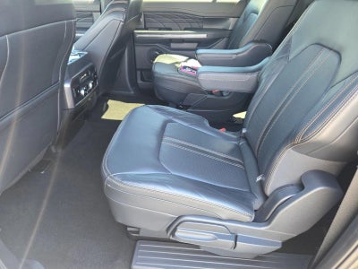 2024 Ford Expedition Platinum MAX