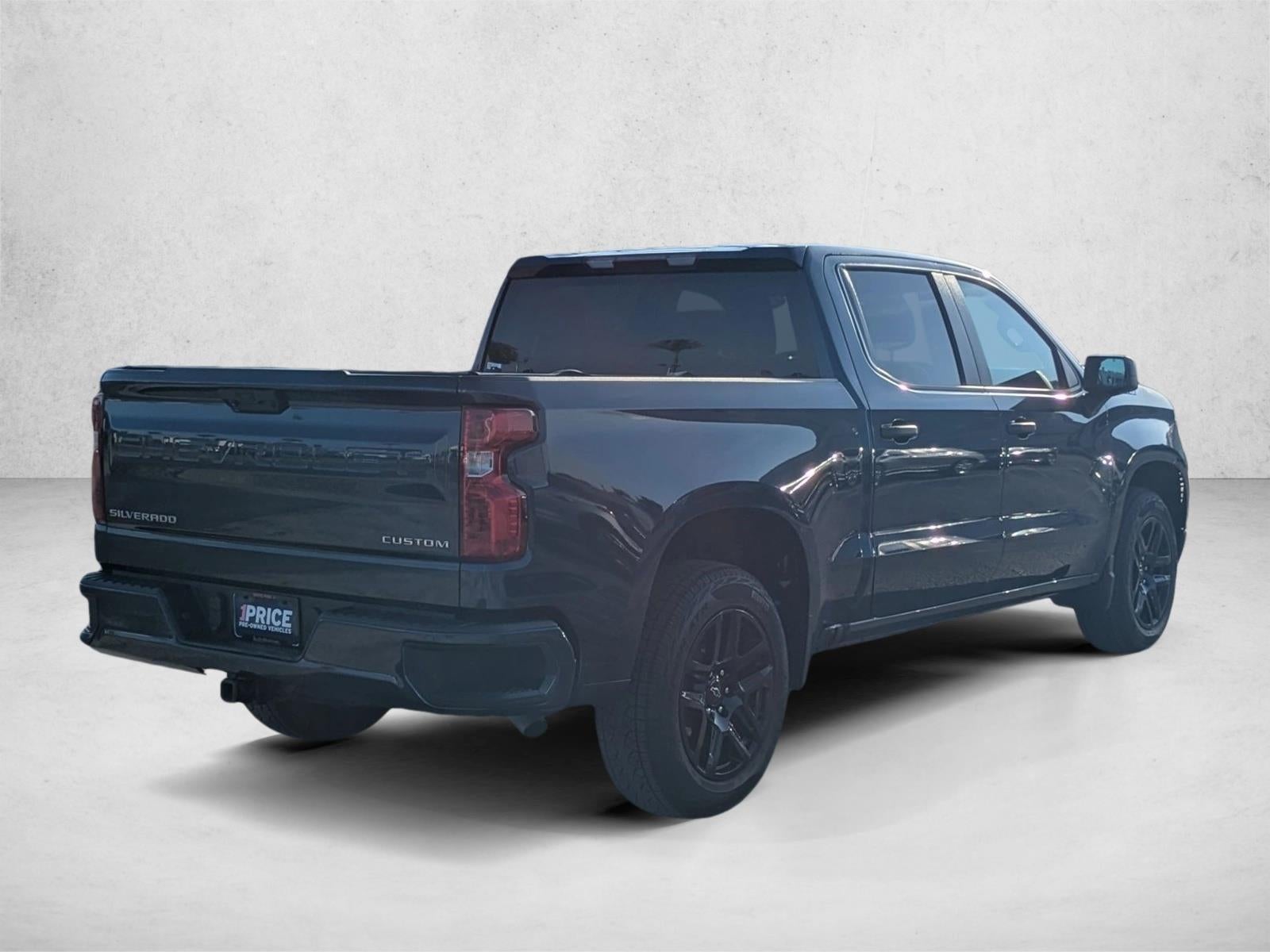 2022 Chevrolet Silverado 1500 Custom