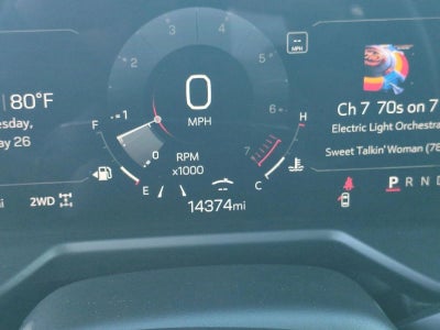 2025 GMC Acadia Elevation