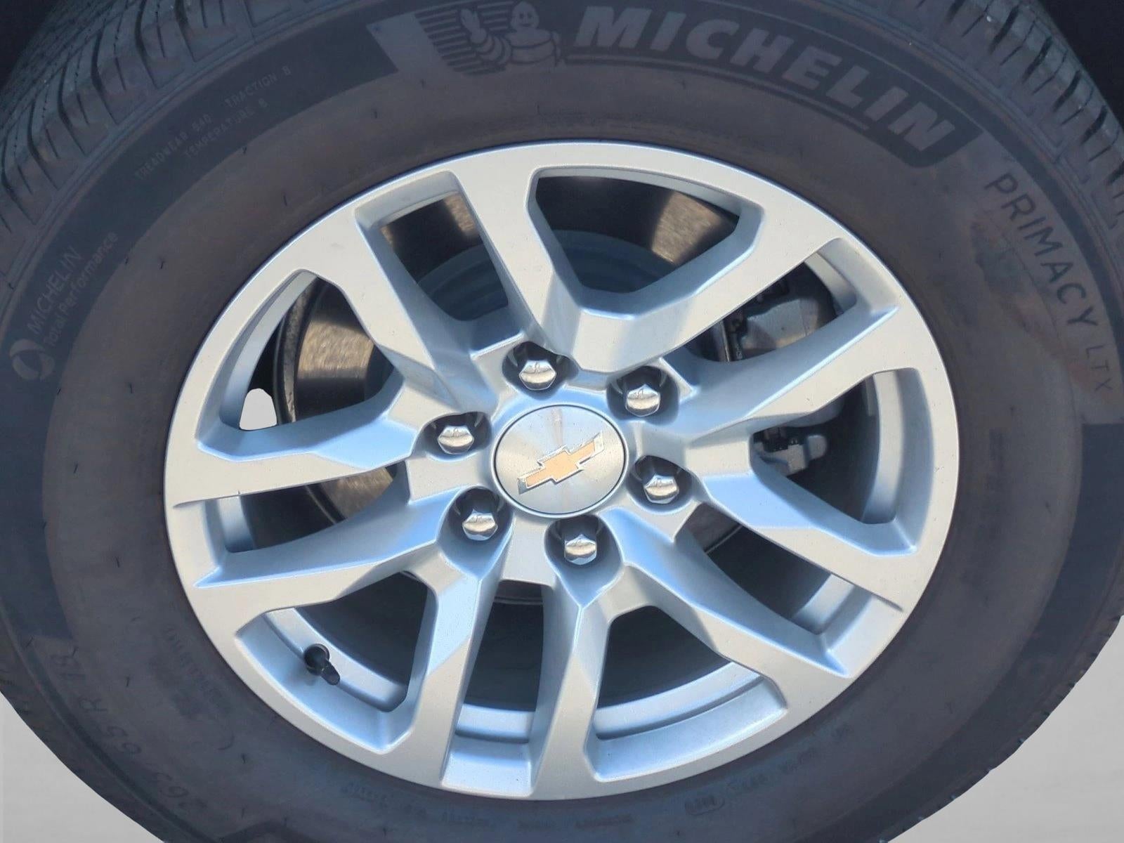 2024 Chevrolet Suburban LS