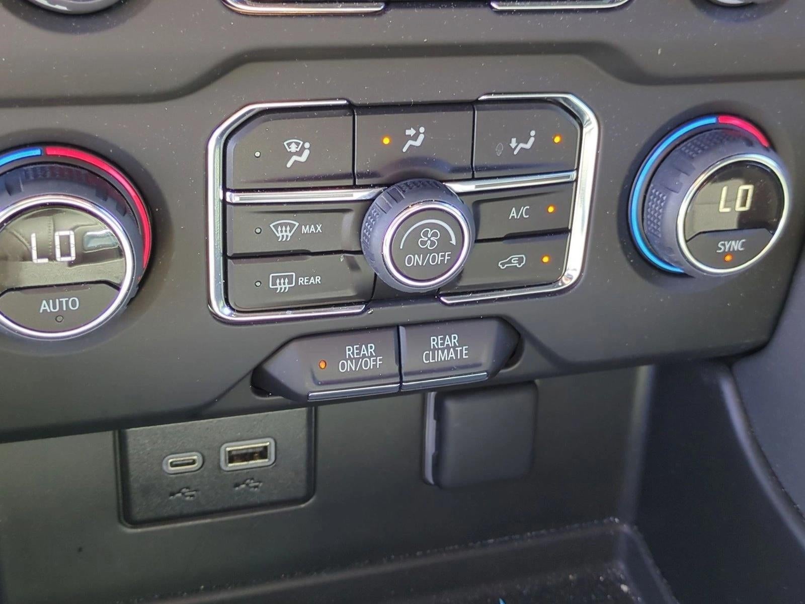 2024 Chevrolet Suburban LS