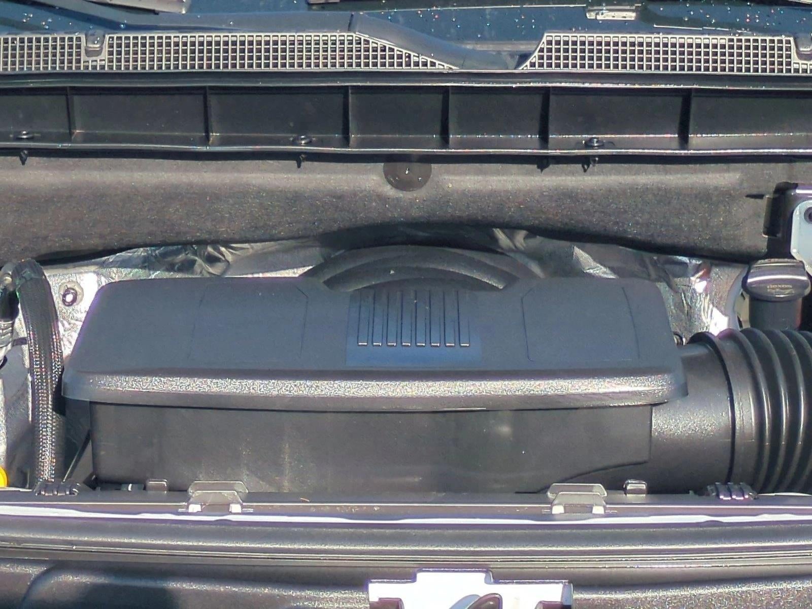 2024 Chevrolet Suburban LS