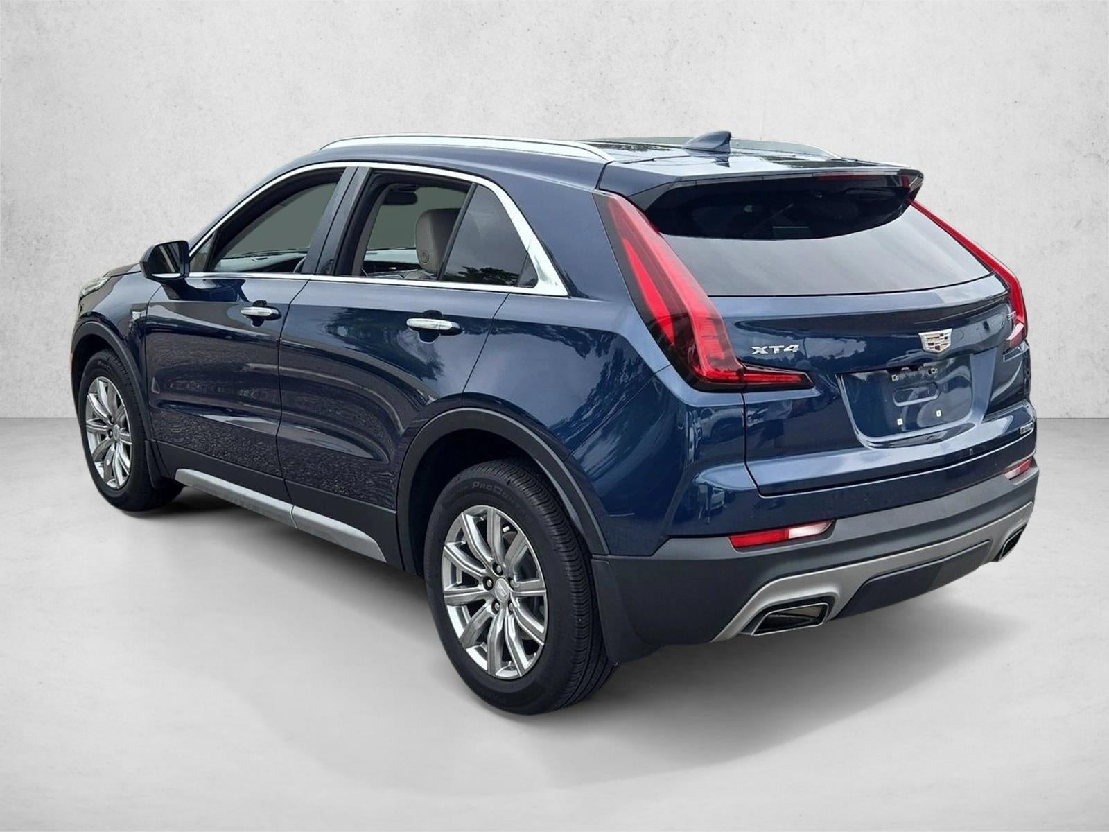 2020 Cadillac XT4 FWD Premium Luxury