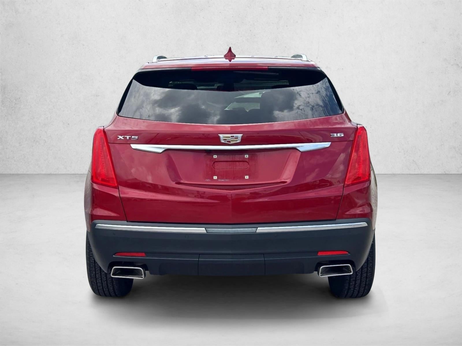 2019 Cadillac XT5 Luxury FWD