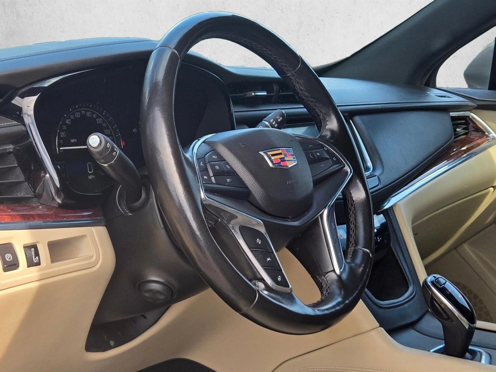 2018 Cadillac XT5 Luxury FWD