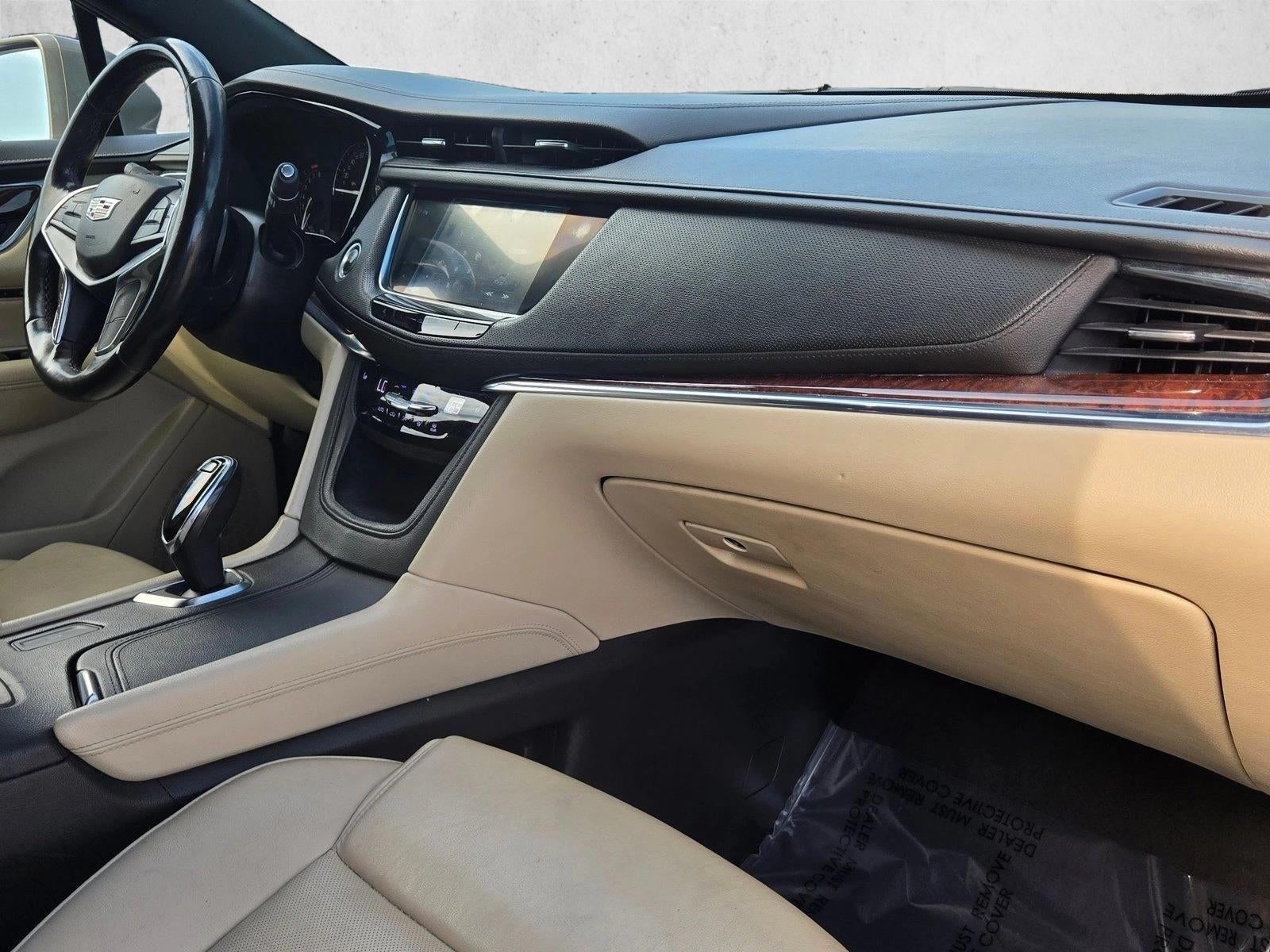 2018 Cadillac XT5 Luxury FWD