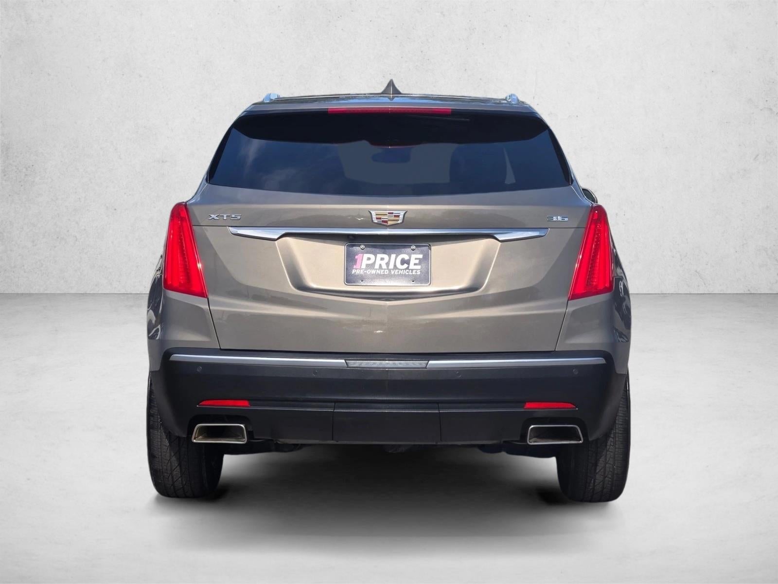 2018 Cadillac XT5 Luxury FWD