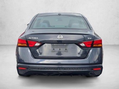 2022 Nissan Altima 2.5 SV