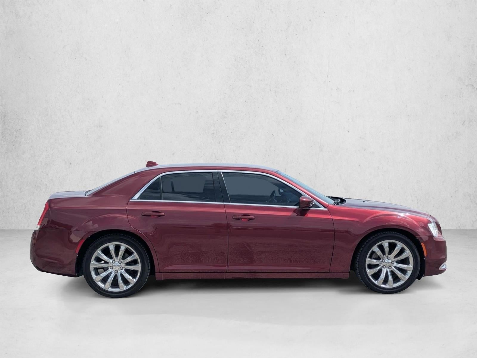 2017 Chrysler 300 Limited