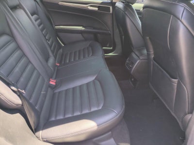 2020 Ford Fusion SEL