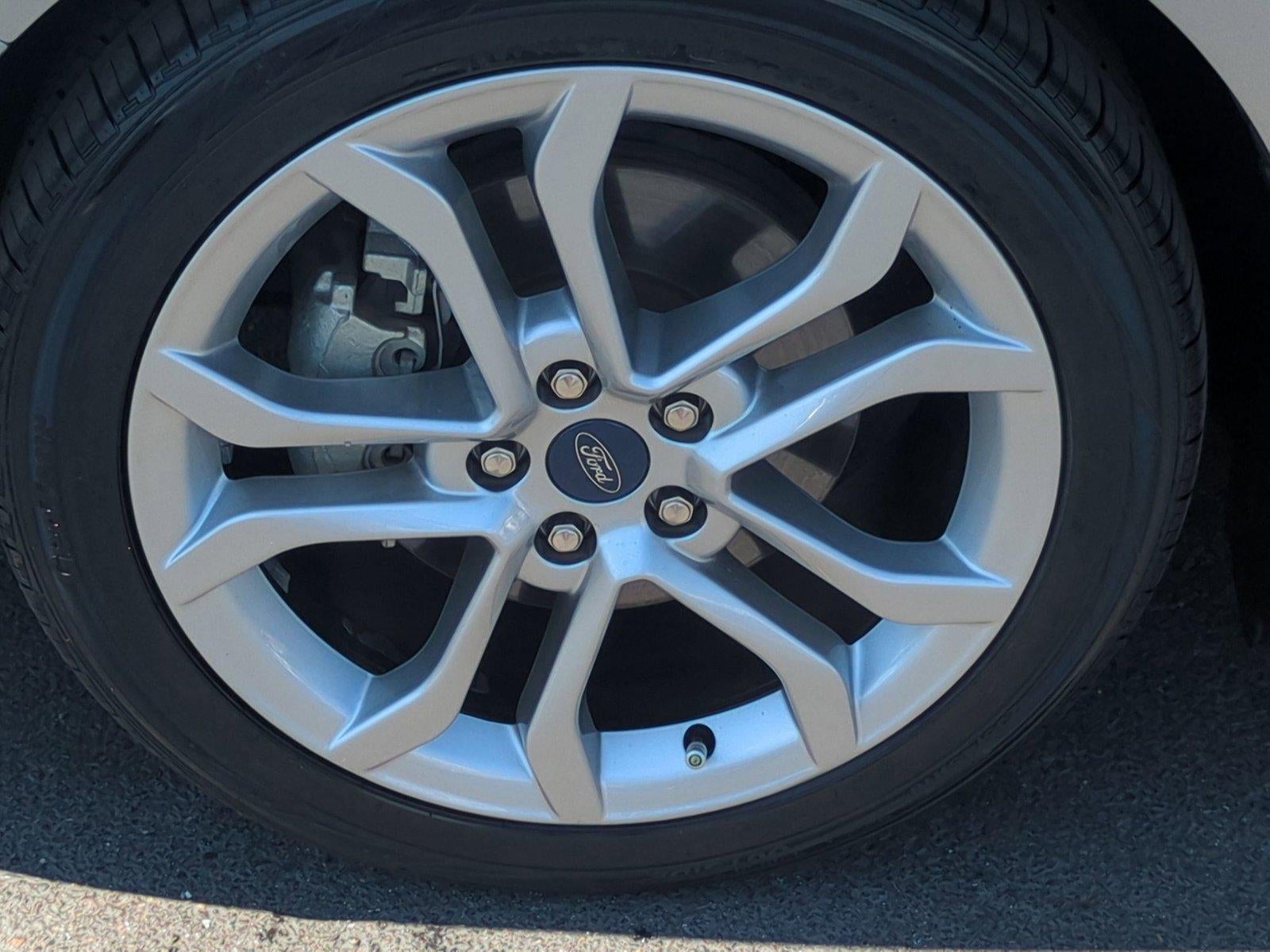 2020 Ford Fusion SEL