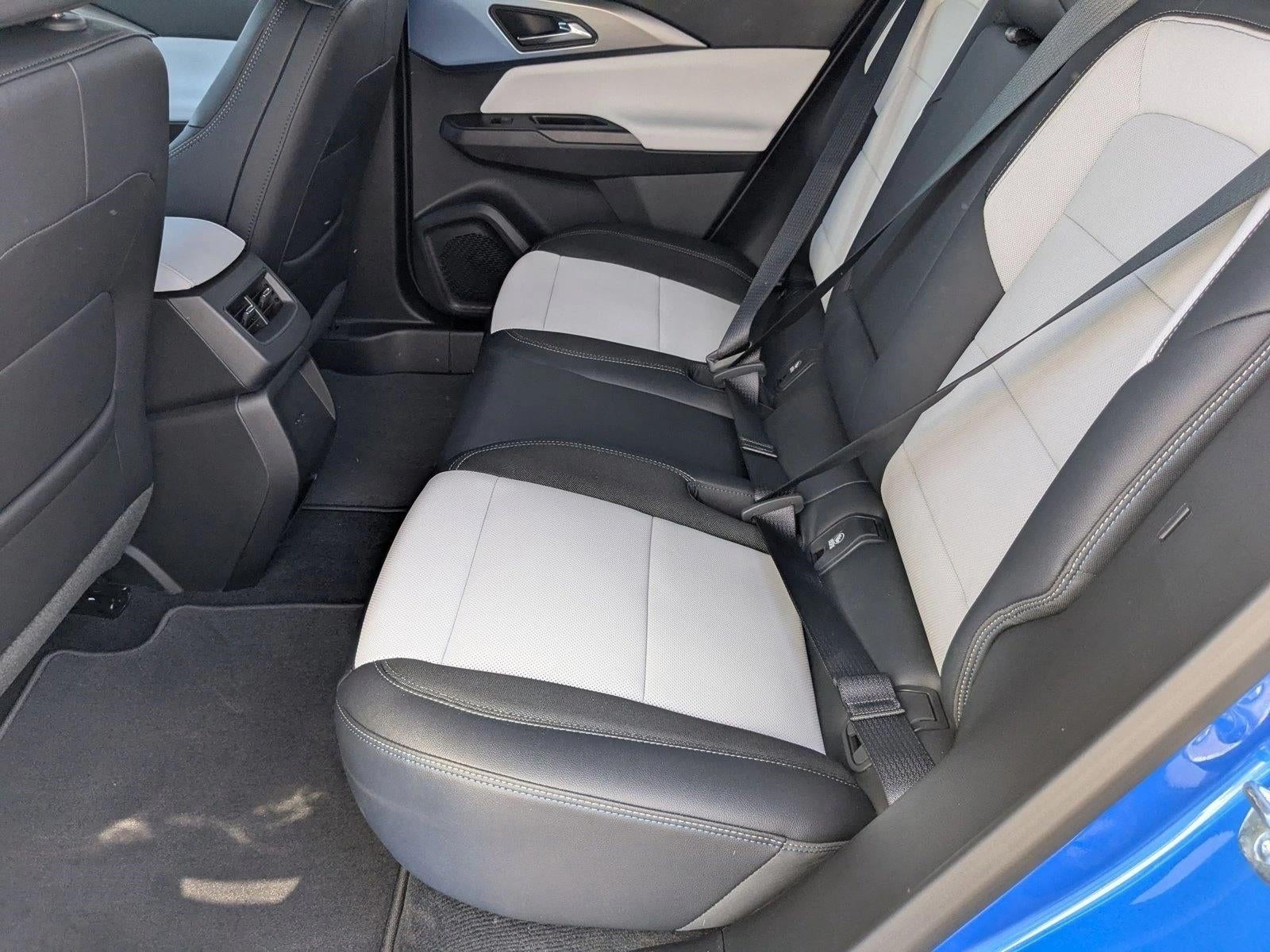 2025 Chevrolet Equinox EV LT