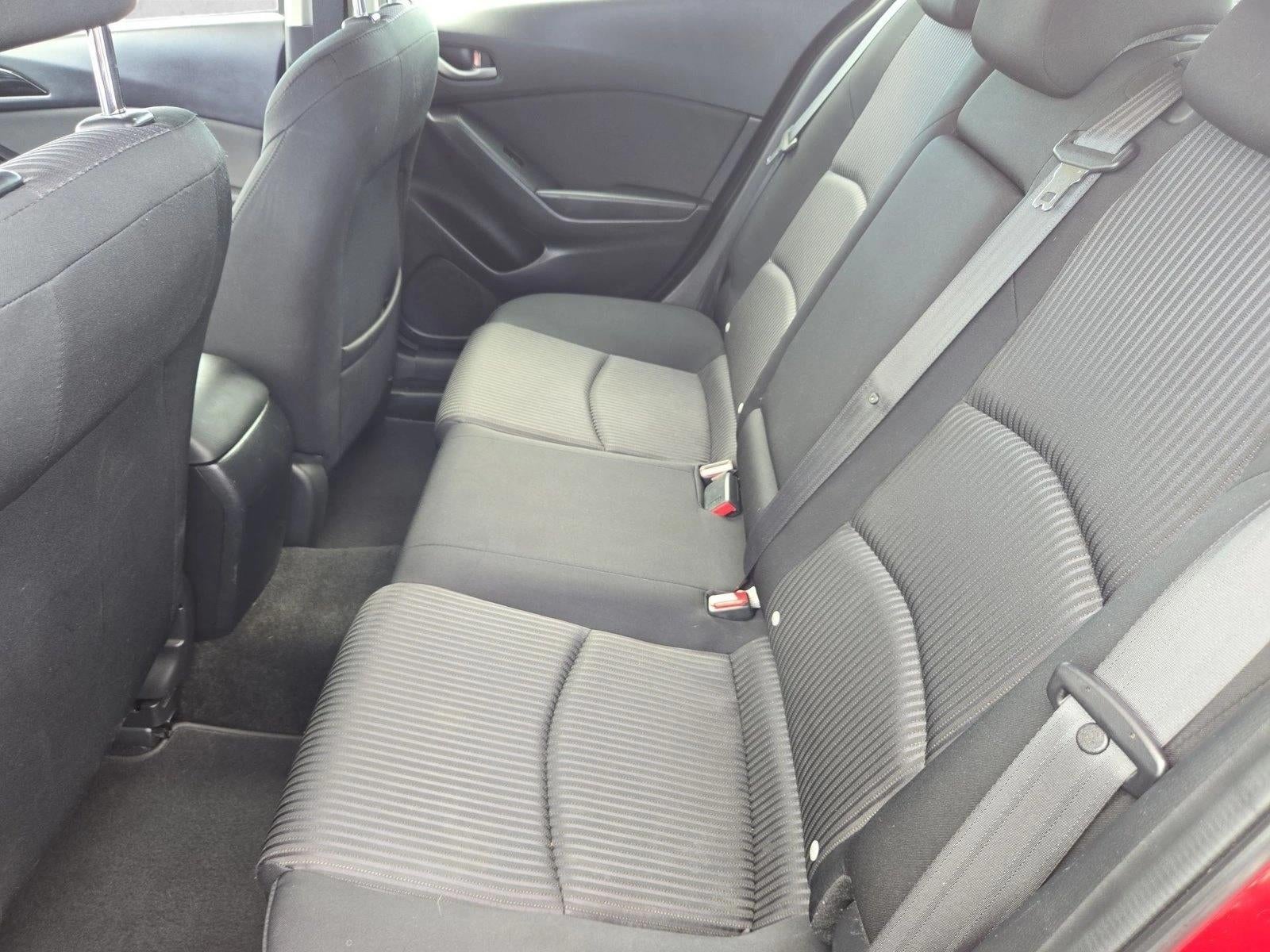 2016 Mazda Mazda3 Hatchback i Touring