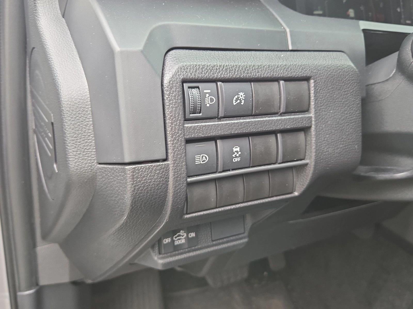 2025 Toyota Tacoma SR