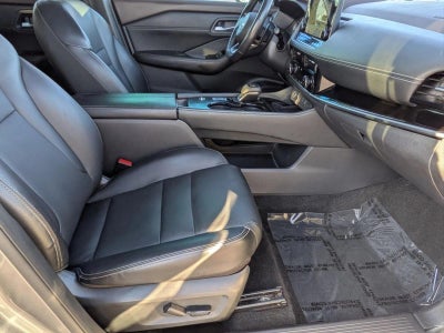 2022 Nissan Rogue SL FWD