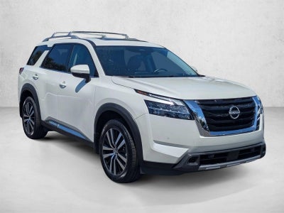2024 Nissan Pathfinder Platinum FWD