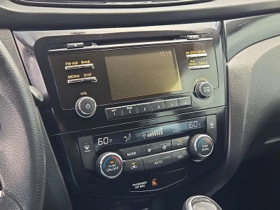 2017 Nissan Rogue Sport SV