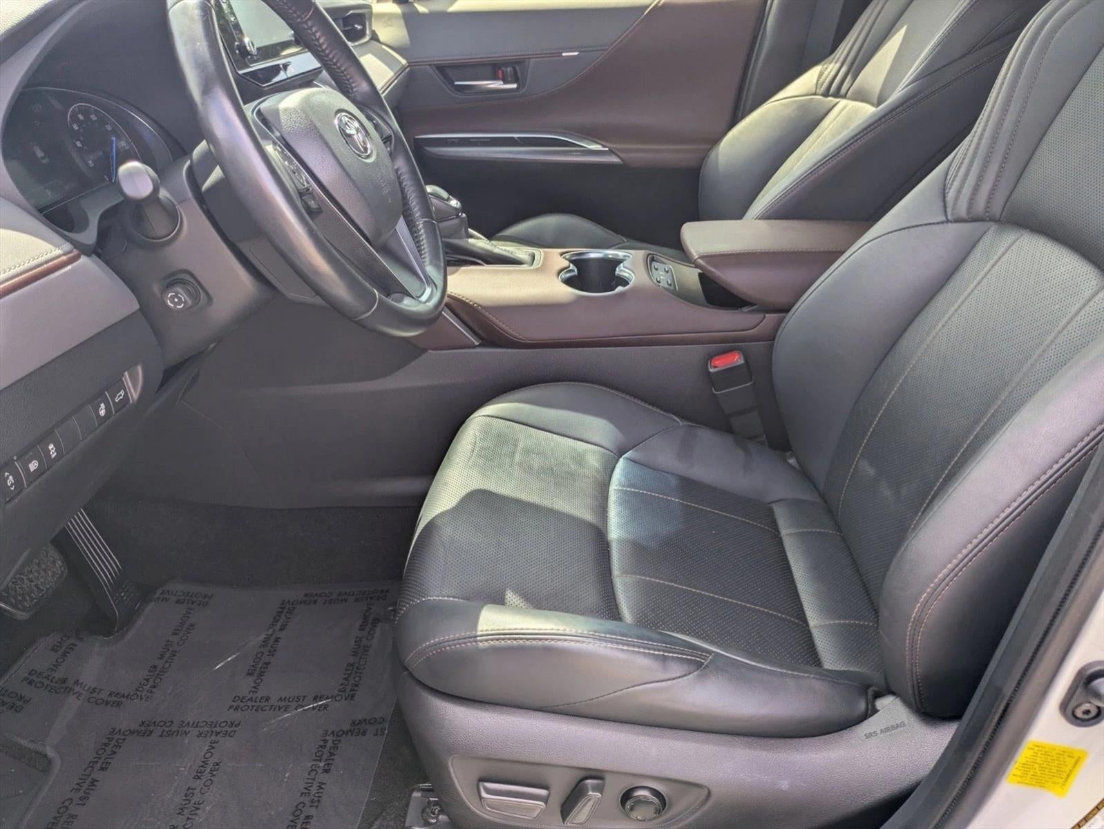 2021 Toyota Venza LE