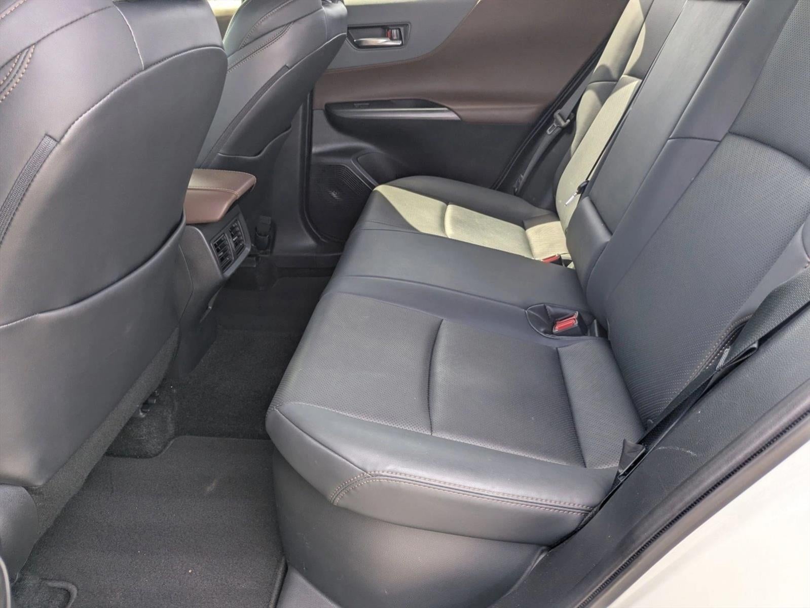 2021 Toyota Venza LE