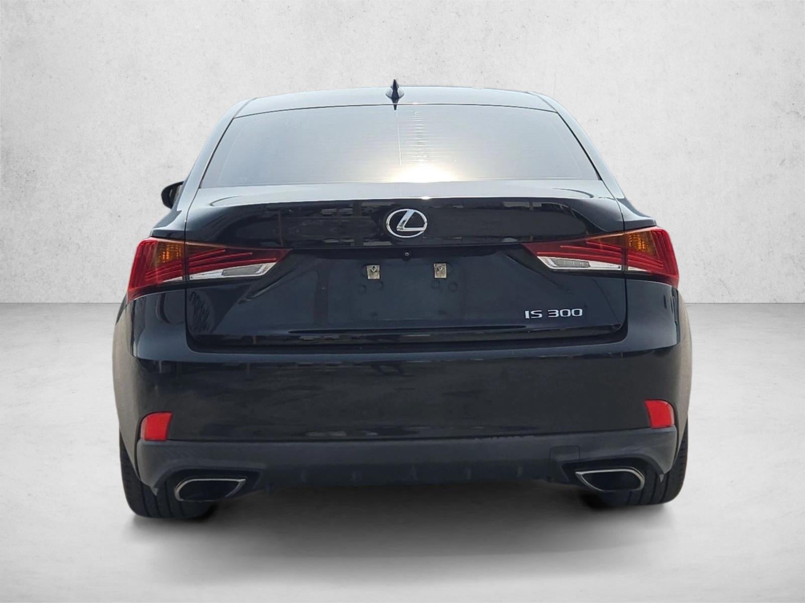 2018 Lexus IS 300 