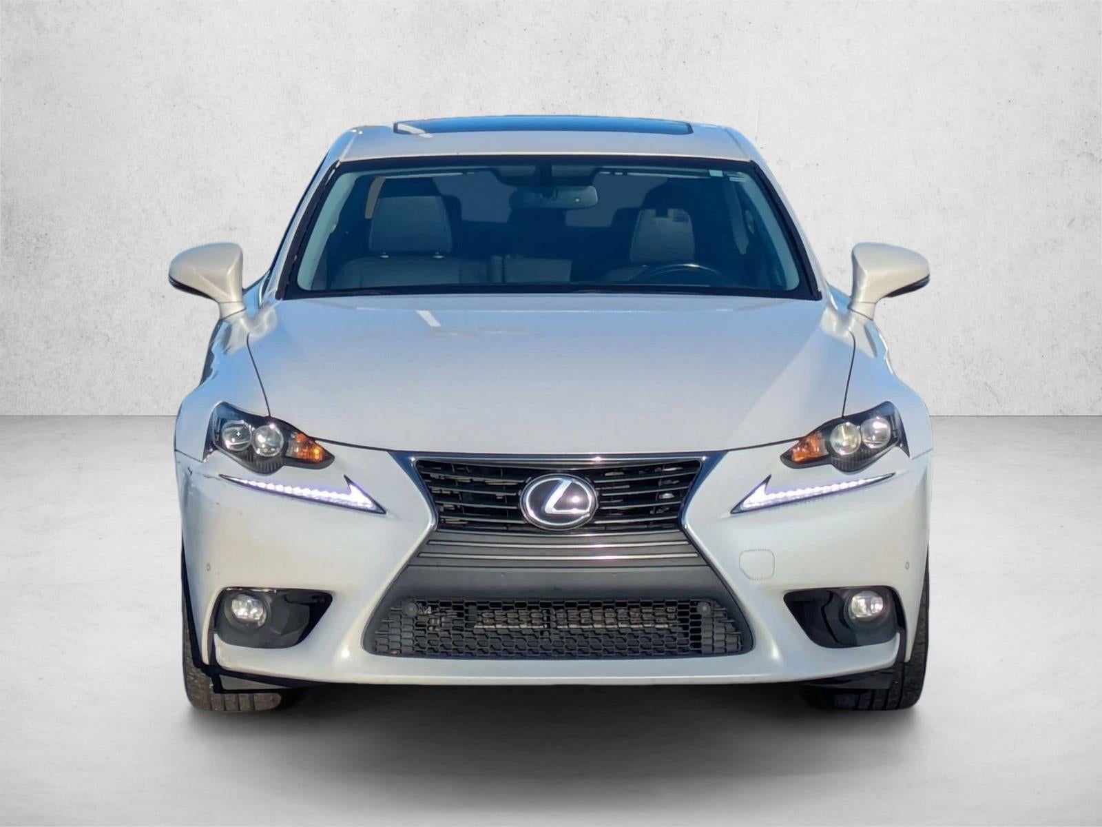 2016 Lexus IS 200t 