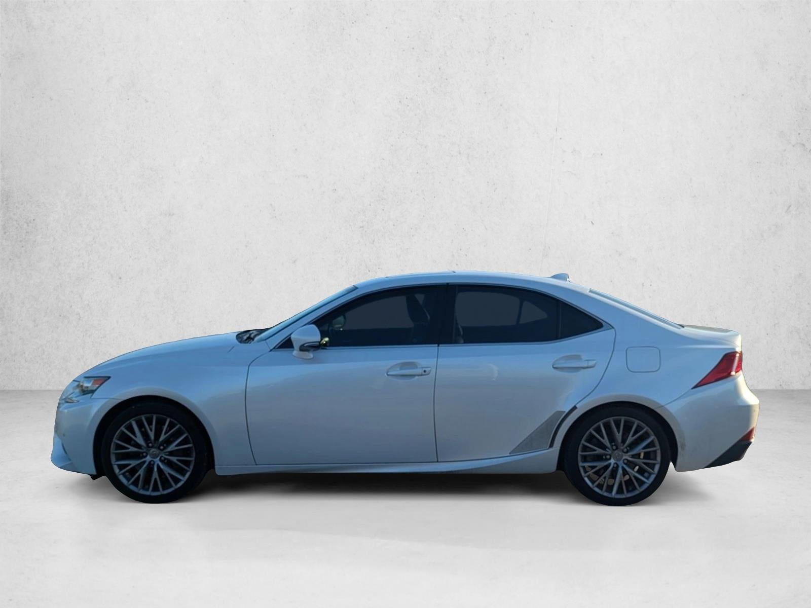 2016 Lexus IS 200t 