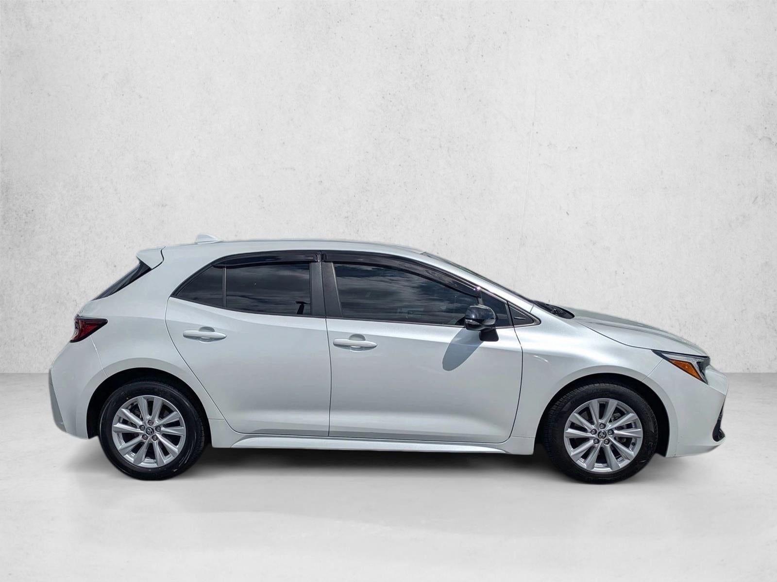 2023 Toyota Corolla Hatchback SE