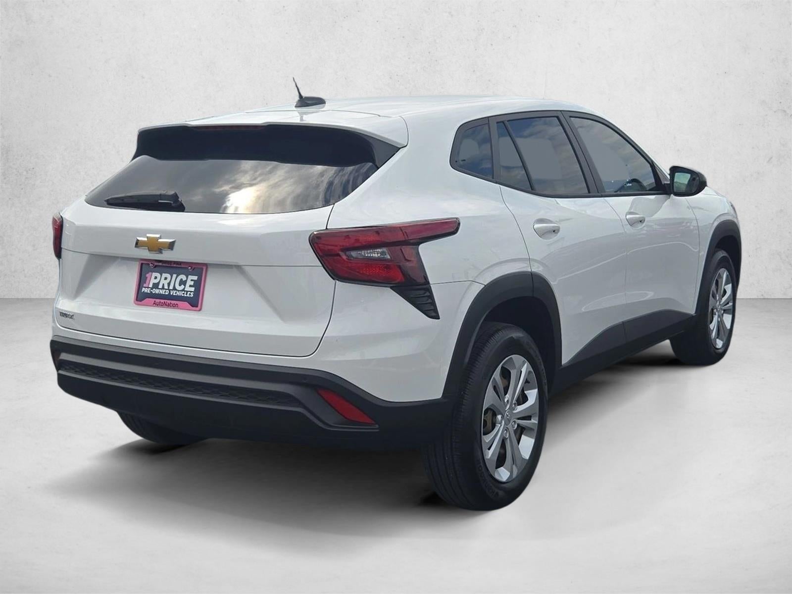 2025 Chevrolet Trax LS