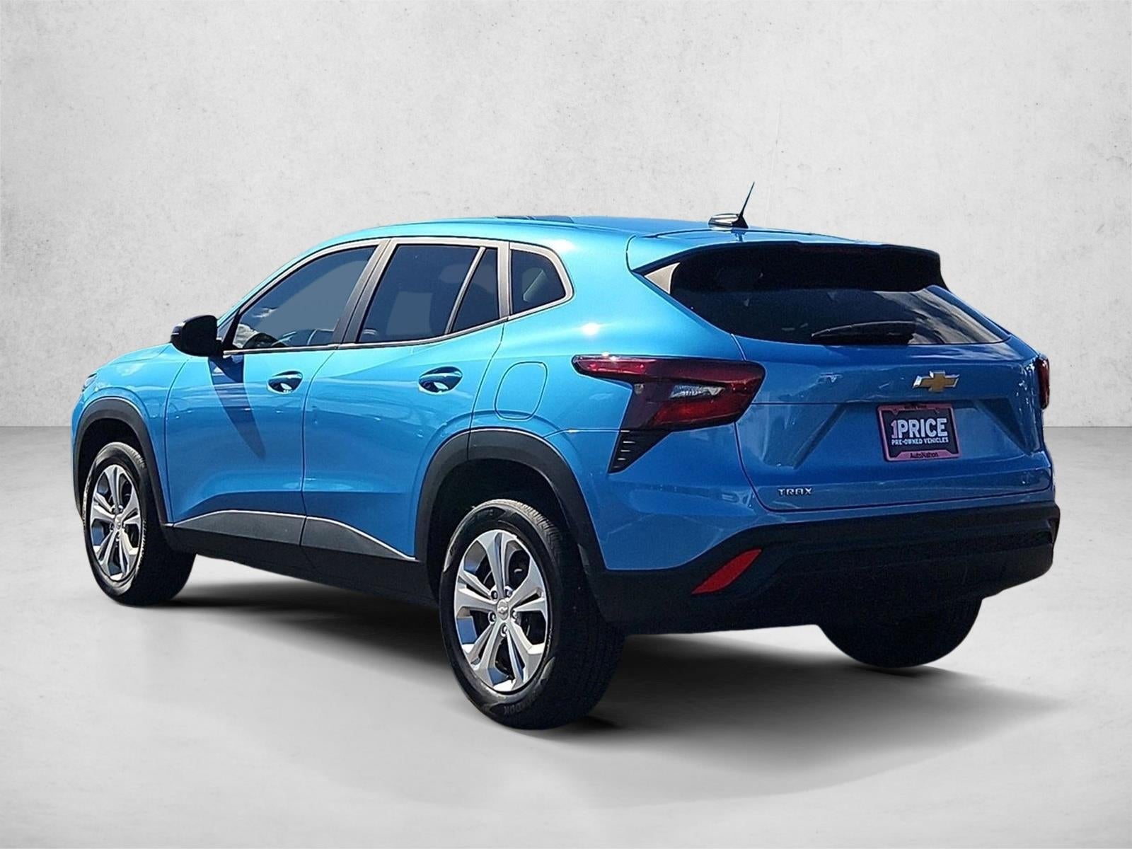 2025 Chevrolet Trax LS