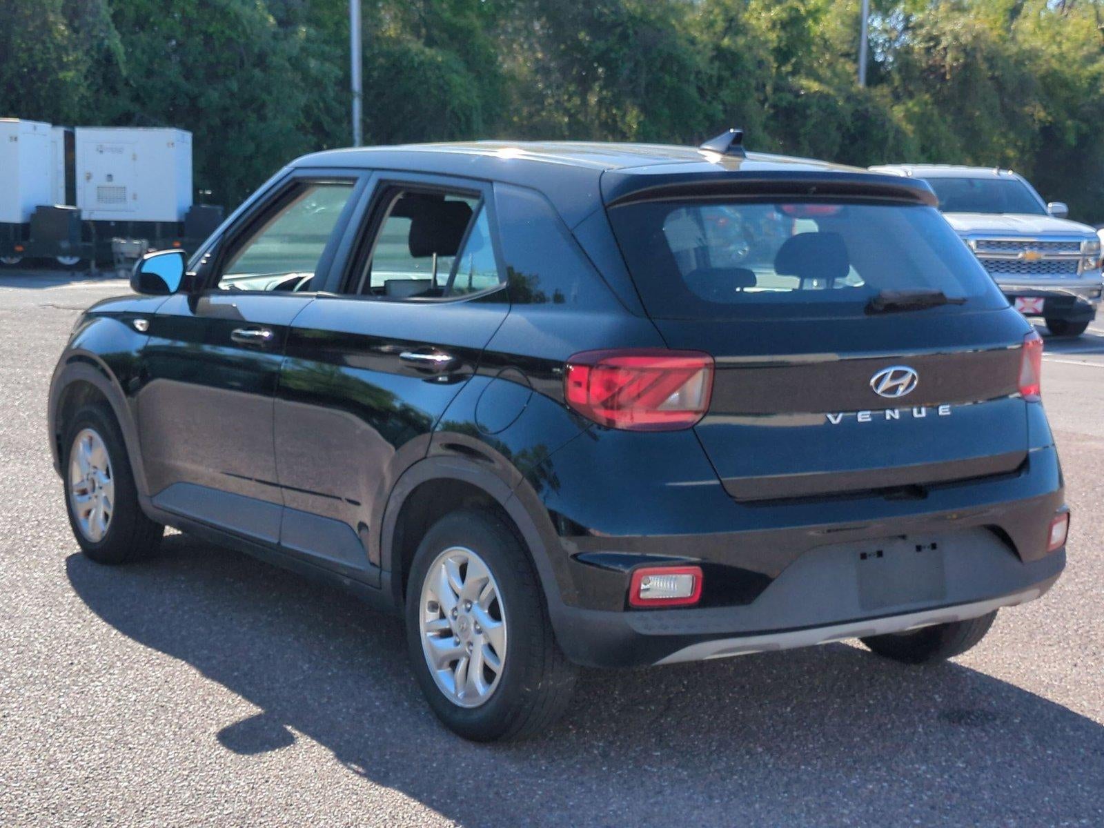 2021 Hyundai Venue SE