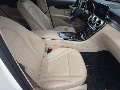2022 Mercedes-Benz GLC 300 SUV