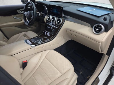 2022 Mercedes-Benz GLC 300 SUV