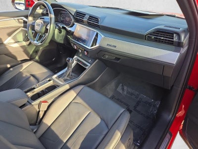 2022 Audi Q3 Premium 45 TFSI S line quattro Tiptronic