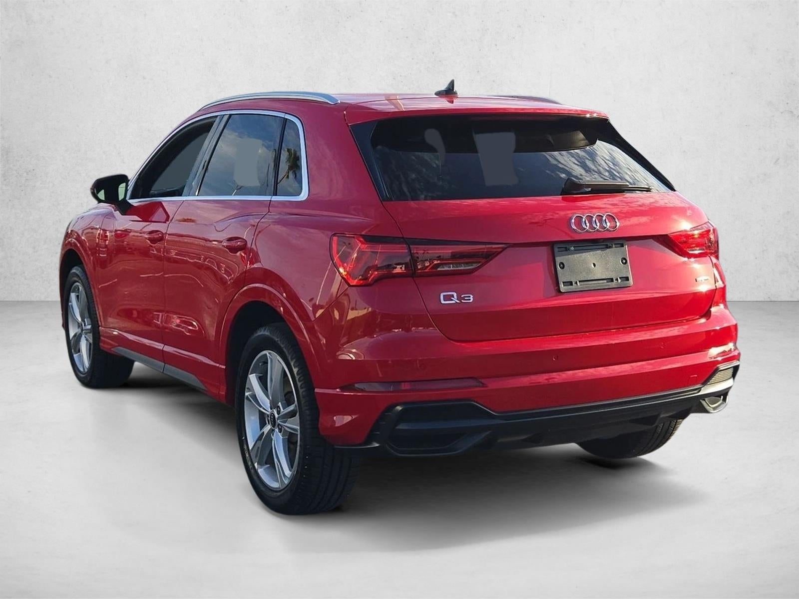 2022 Audi Q3 Premium 45 TFSI S line quattro Tiptronic
