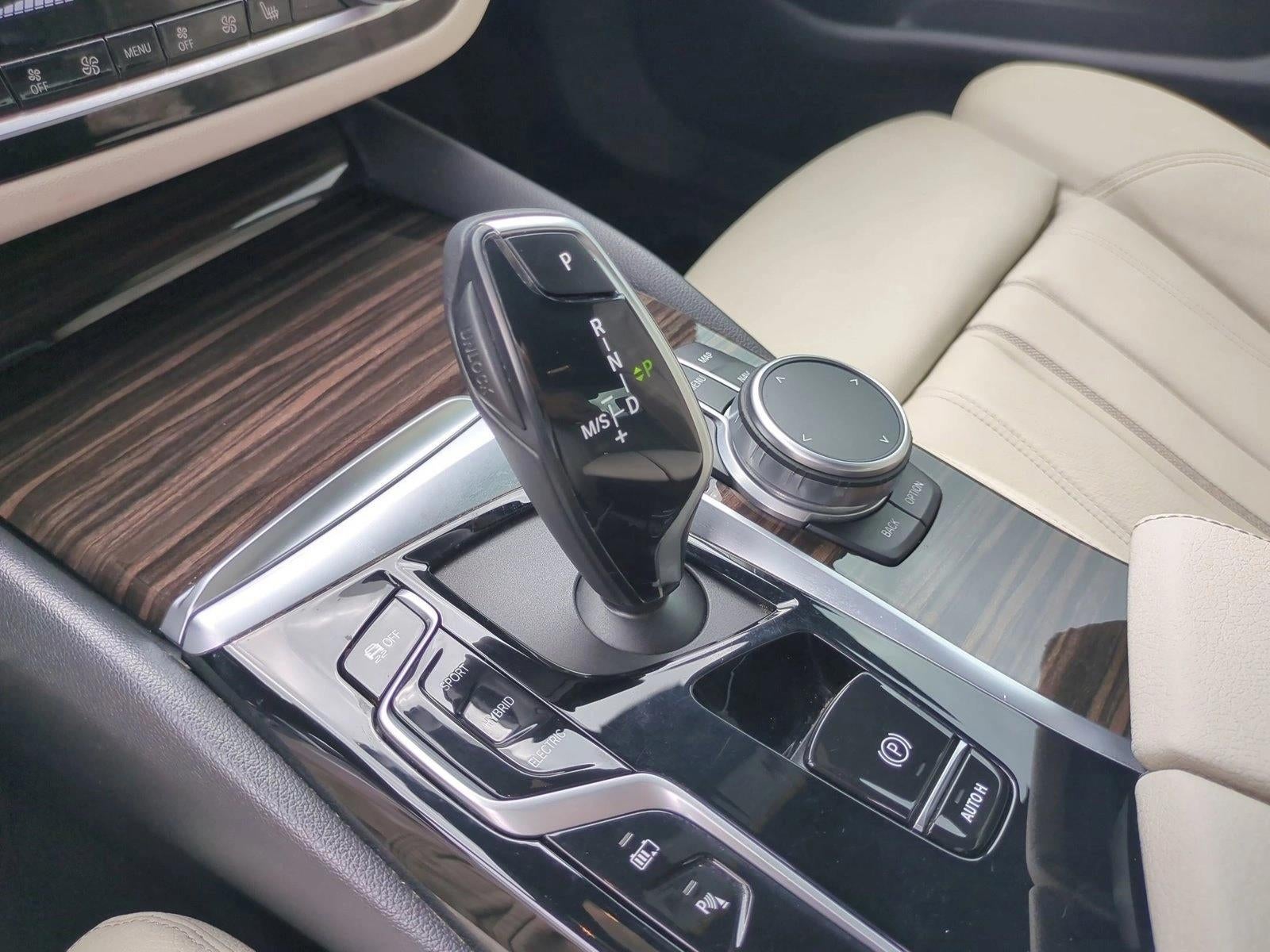 2021 BMW 530e 530e