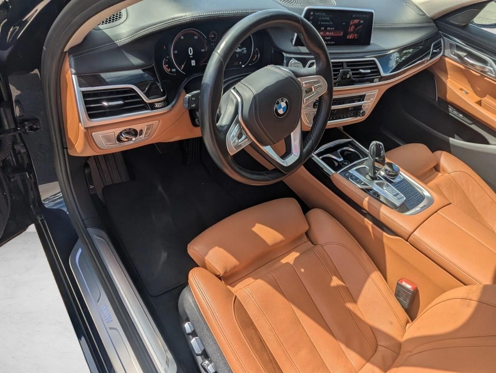 2019 BMW 7 Series 740i