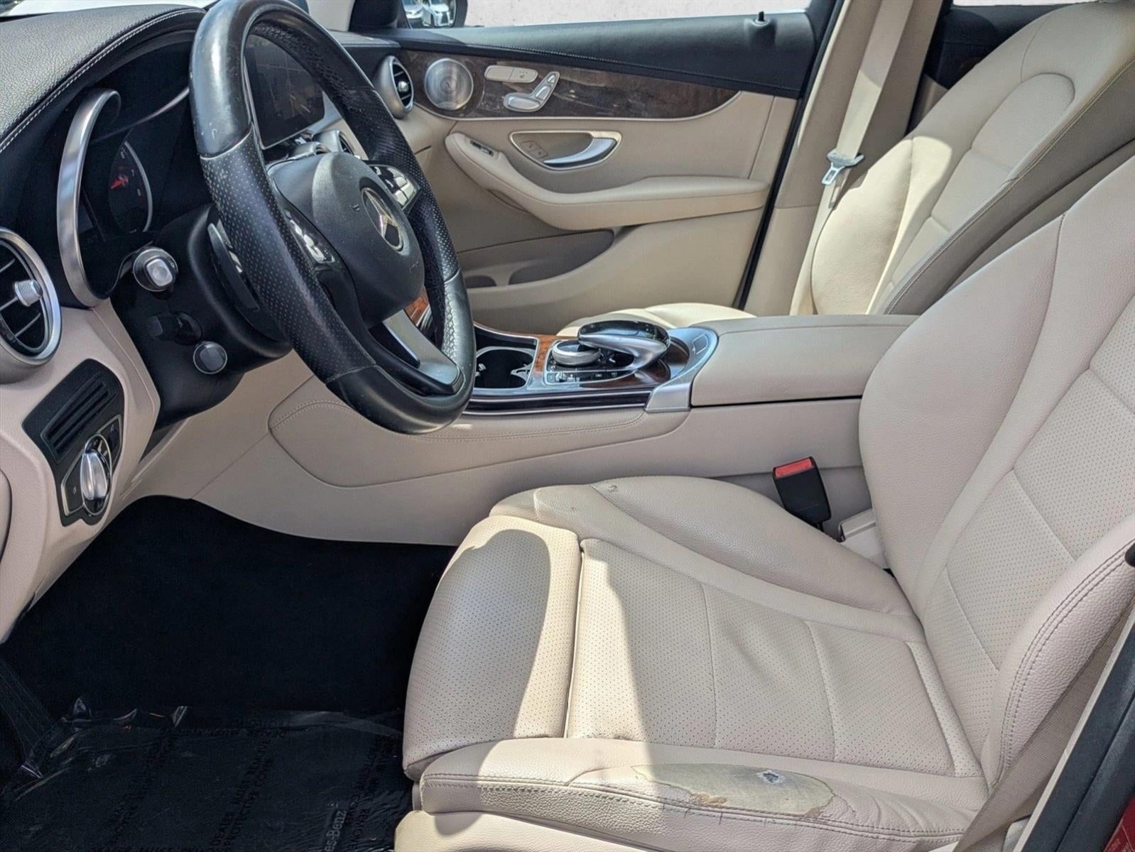2016 Mercedes-Benz GLC 300 GLC 300