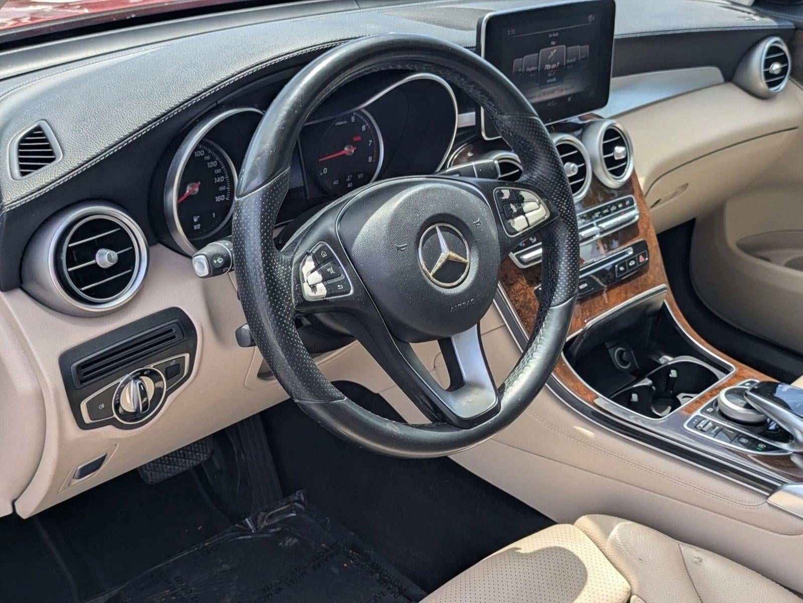2016 Mercedes-Benz GLC 300 GLC 300