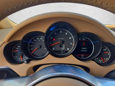 2016 Porsche Cayenne Base