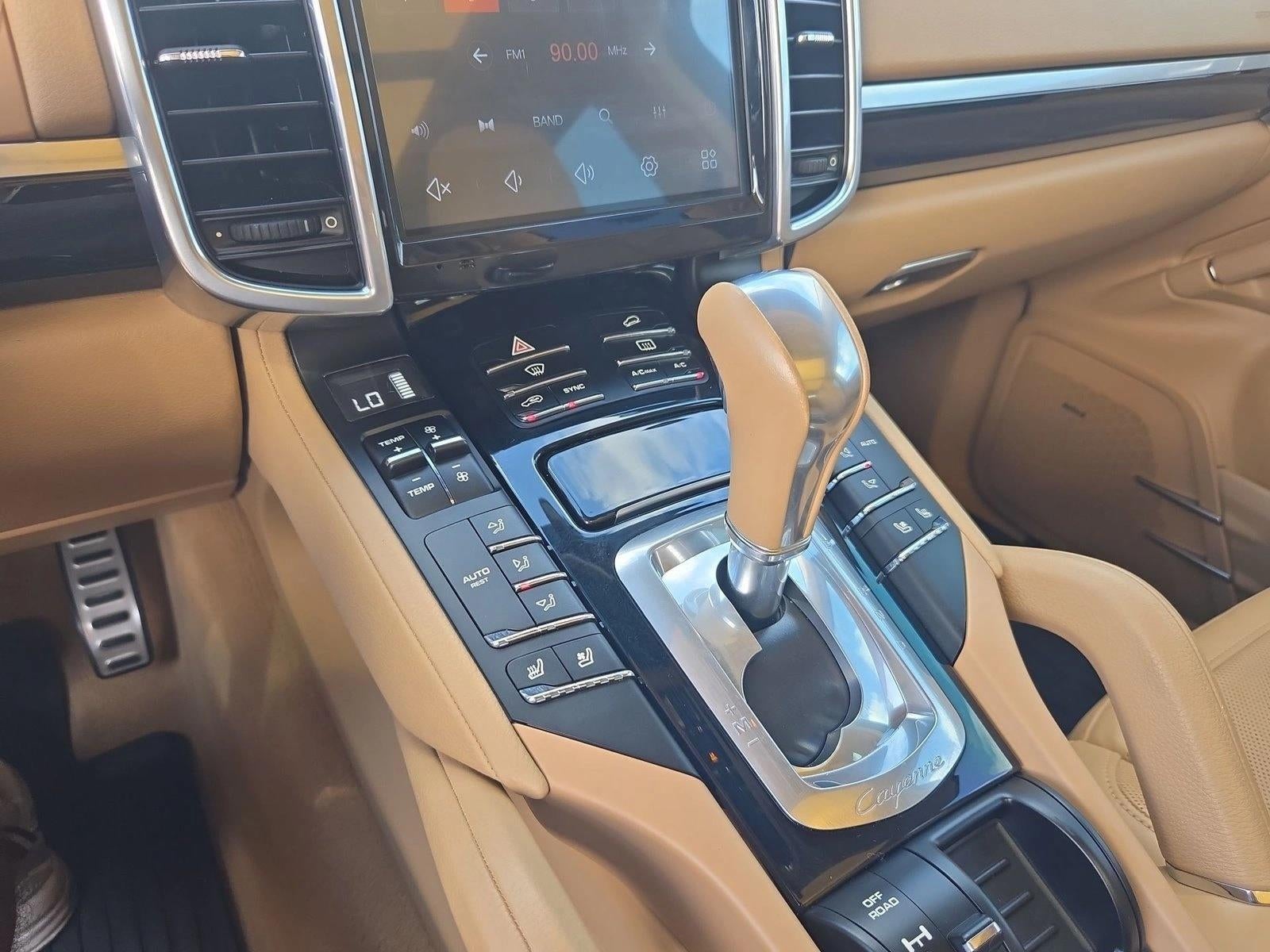 2016 Porsche Cayenne Base