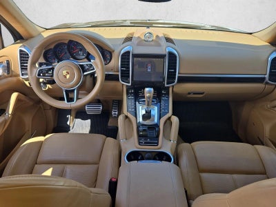 2016 Porsche Cayenne Base