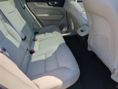 2018 Volvo XC60 Momentum