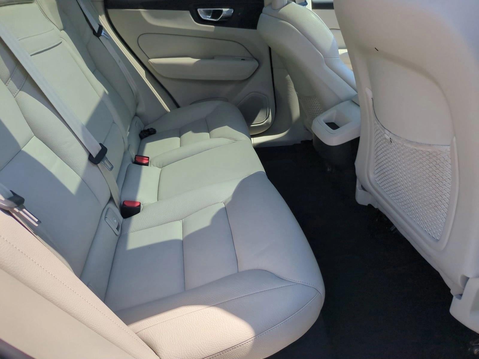 2018 Volvo XC60 Momentum
